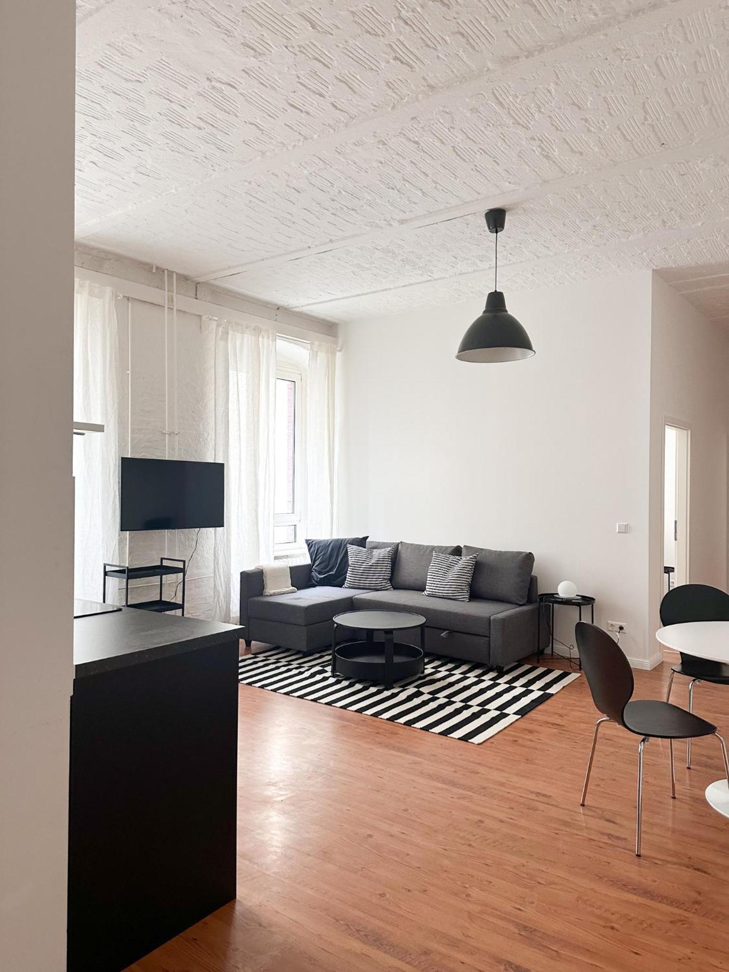 Lejlighed Nook Design-apartments Mit Kueche, Duschbad, Neben U-bahn Station Aber Ruhig Gelegen *